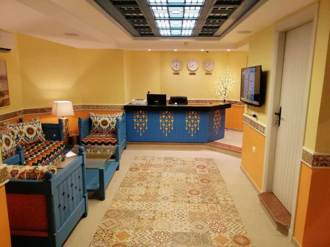 Almadiafa - المضيفه Hotel Кайро Екстериор снимка