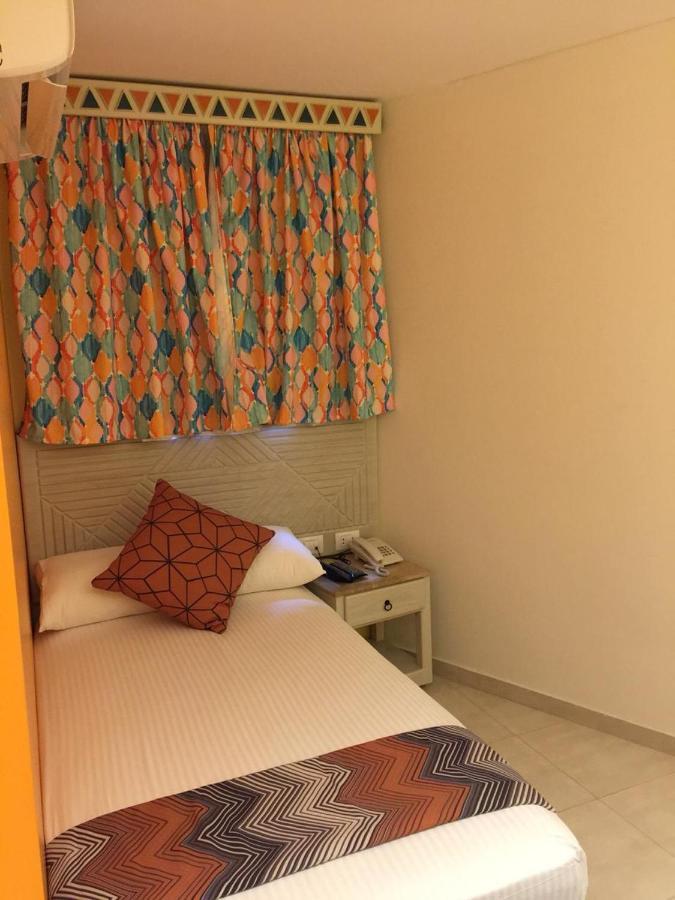 Almadiafa - المضيفه Hotel Кайро Екстериор снимка