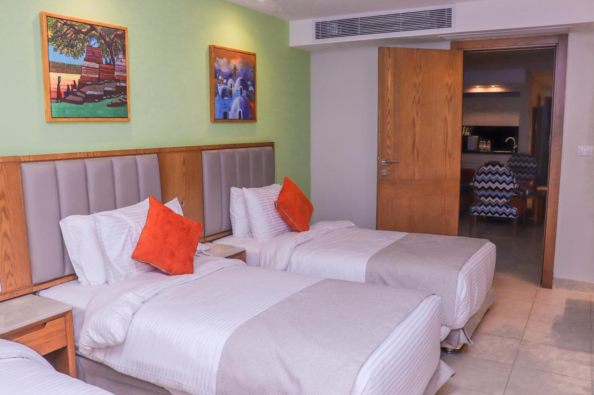 Almadiafa - المضيفه Hotel Кайро Екстериор снимка